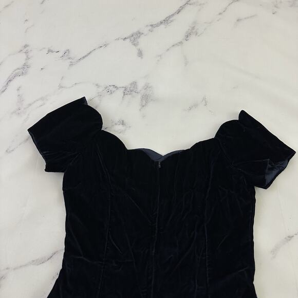 Roberta Womens Vintage Velvet Cocktail Party Dress Size 6 Navy Blue Scallop - Picture 8 of 11